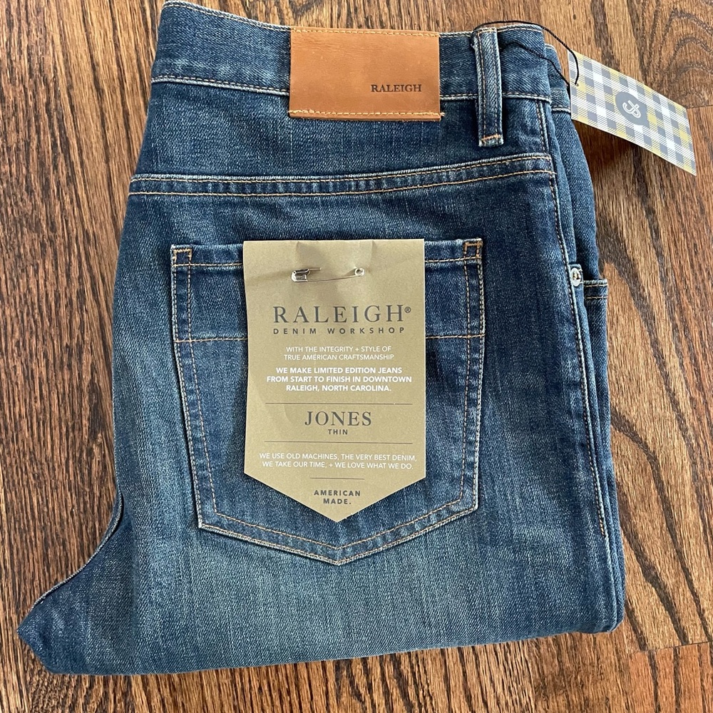Raleigh Denim Jones Camp Wash size 33 NWT